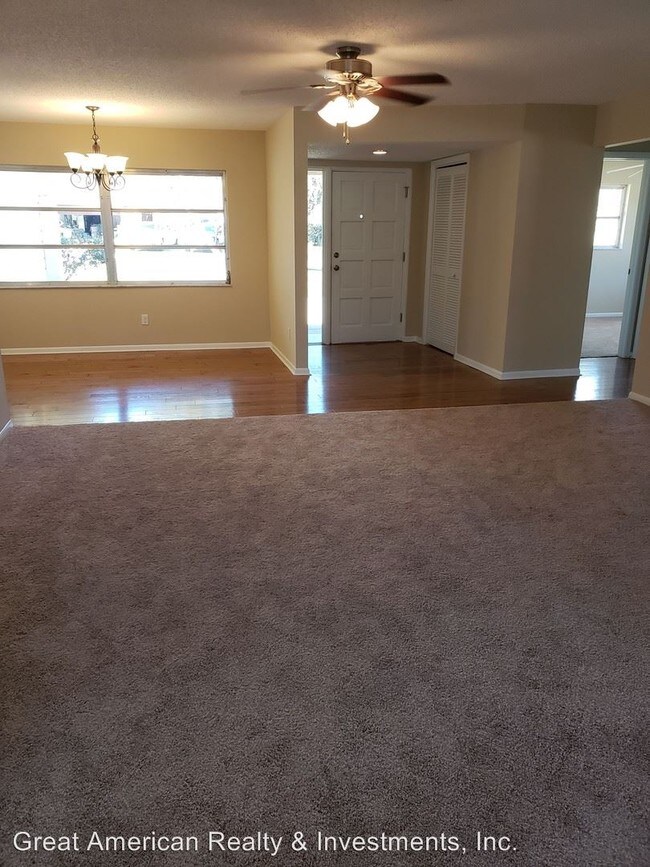 Building Photo - 3 br, 2 bath House - 3013 S Country Club Dr