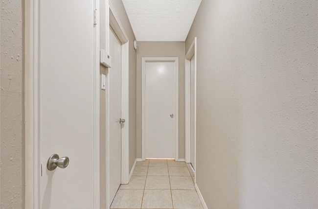 Building Photo - 19330 Evening Glen Dr