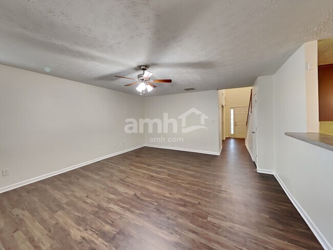 Foto del edificio - 3188 Bradford Pear Dr