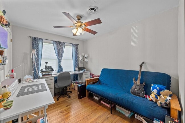 Foto del edificio - 1309 Willow St