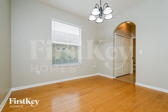 Building Photo - 12762 Standbridge Dr