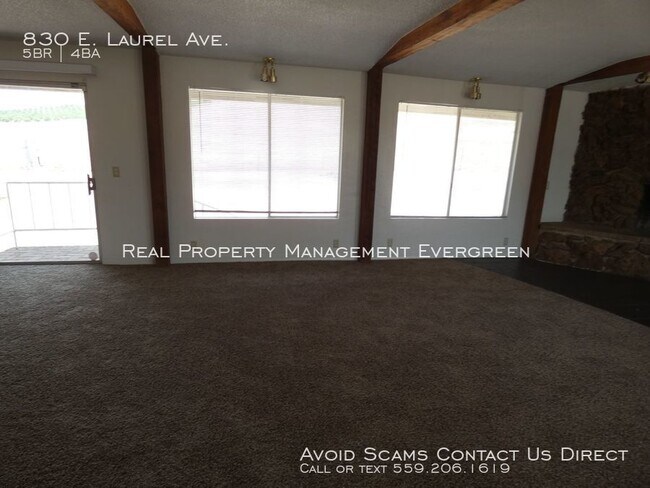 Building Photo - 830 E. Laurel Ave - Zero Deposit, Ask us how!