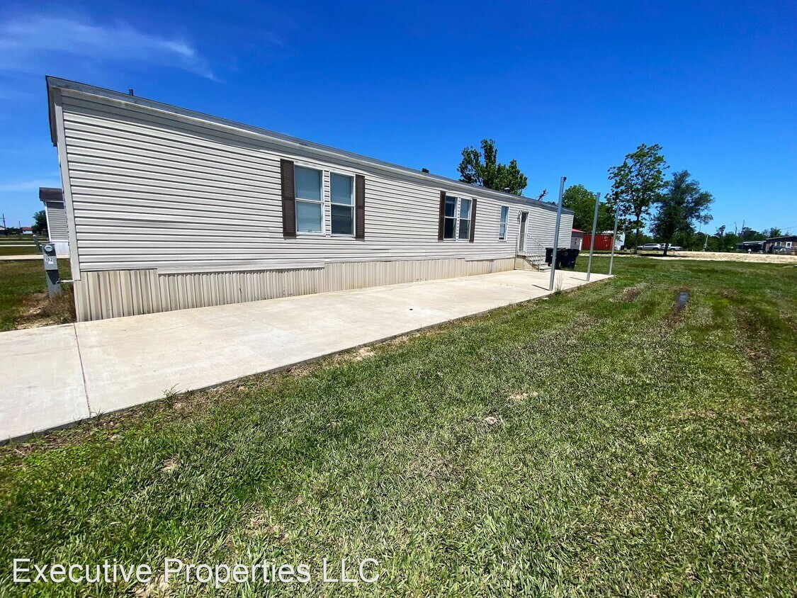 3 br, 2 bath House 102 Dennis Lane House for Rent in Bell City, LA