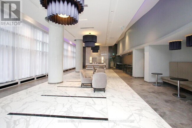 Photo du bâtiment - 105 Oneida Crescent