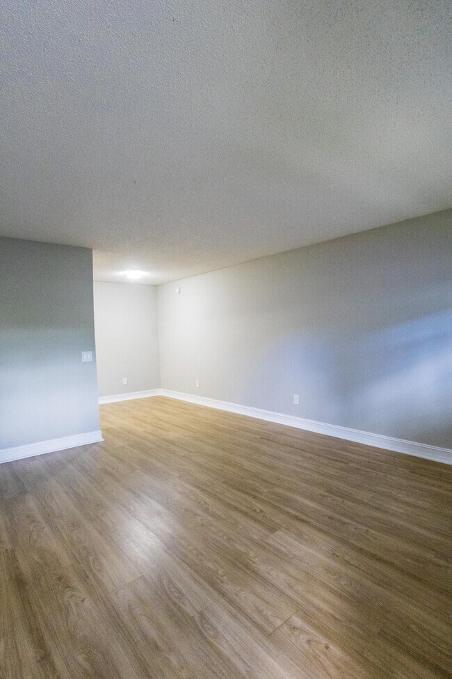 Foto del edificio - 417 N E St