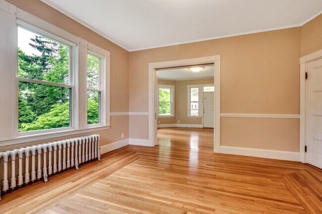 Foto del edificio - 56 Warren Ave