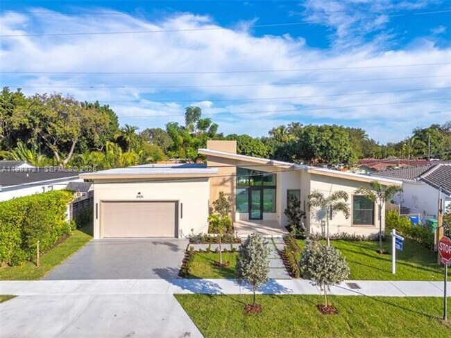 Foto del edificio - 3905 SW 5th St