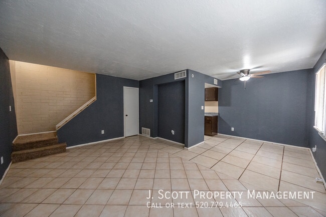 Building Photo - 1432 N 54th Ave