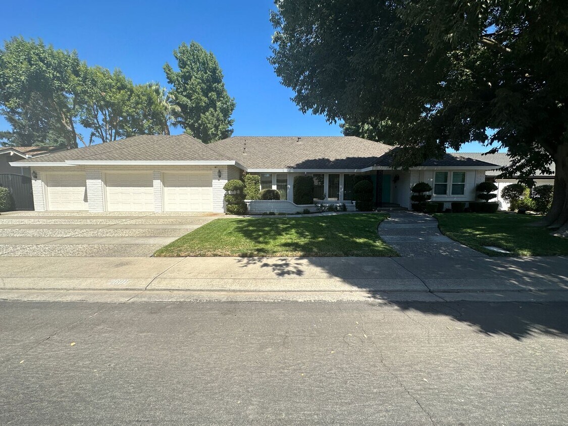 2601 Bardolino Ln, Modesto, CA 95356 House Rental in Modesto, CA