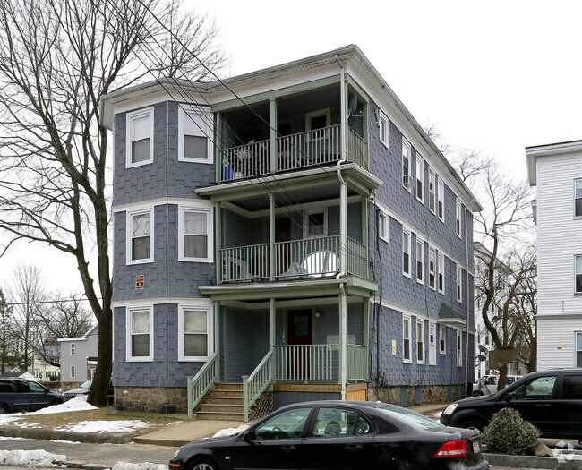 Building Photo - 180-182 Green St