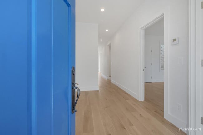 Photo - 80 28th St Apartment