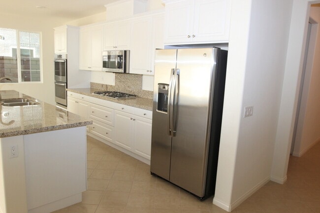 Building Photo - Coming Soon! Single Story 3/2 stunner located at West Haven!