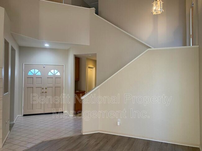 Building Photo - 23826 Castinette Way