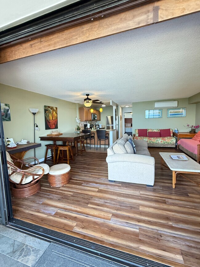 Building Photo - 75-5782-5782 Kuakini Hwy