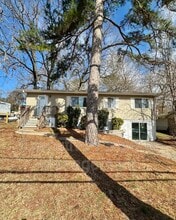 Building Photo - 308 13th Ave NW