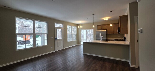 Building Photo - Emery Oak -2Br/2Ba Rental Home-Second Floor