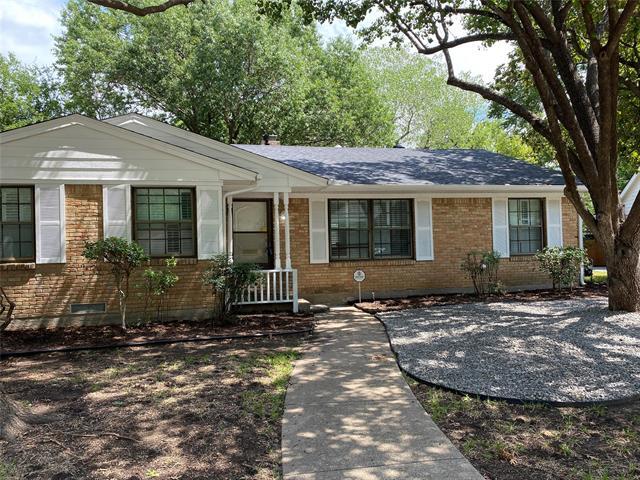 Building Photo - 608 St Lukes Dr