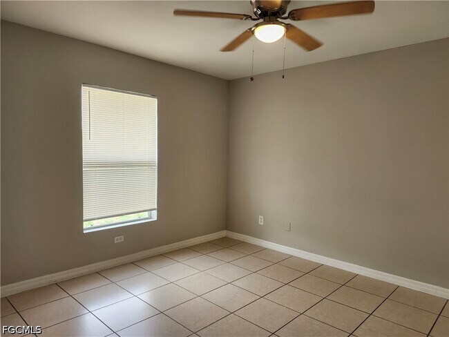 Foto del edificio - 1110 Hightower Ave S
