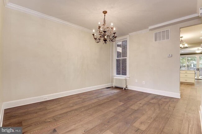 Building Photo - 314 Wolfe St