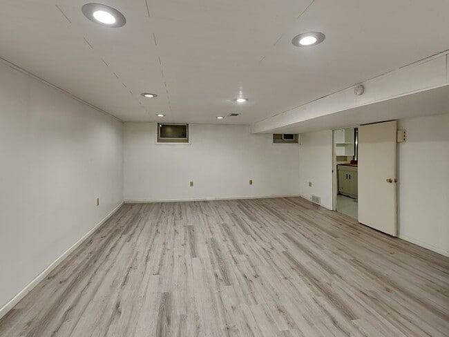 Foto del edificio - 2907 W 87th St