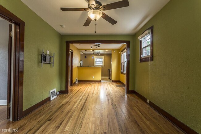 Building Photo - 3 br, 2 bath House - 4192 Wolff Street