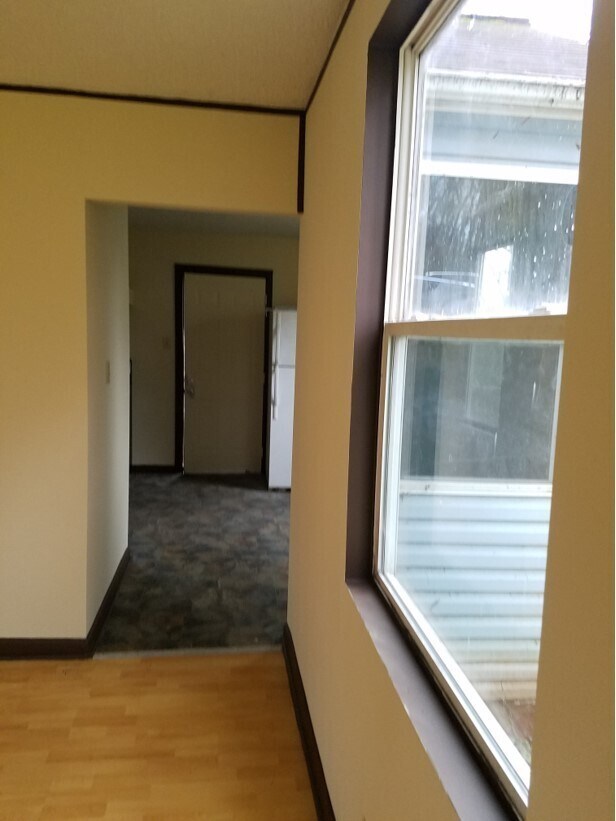 Building Photo - Knoxville 37915 - James White Parkway Area...