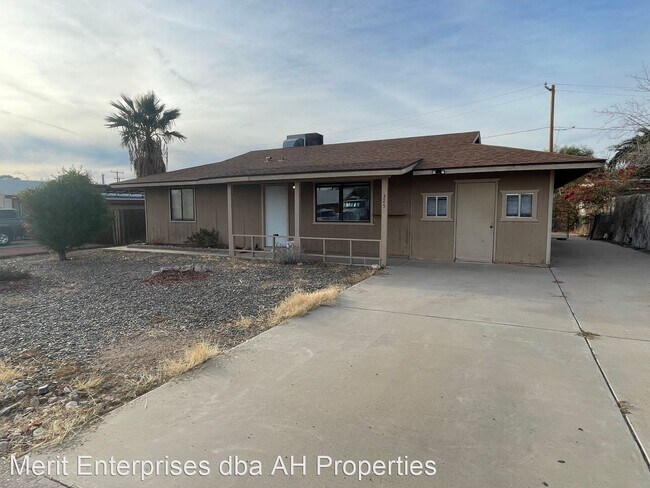 Building Photo - 2 br, 2.5 bath House - 325 PERETZ CIR