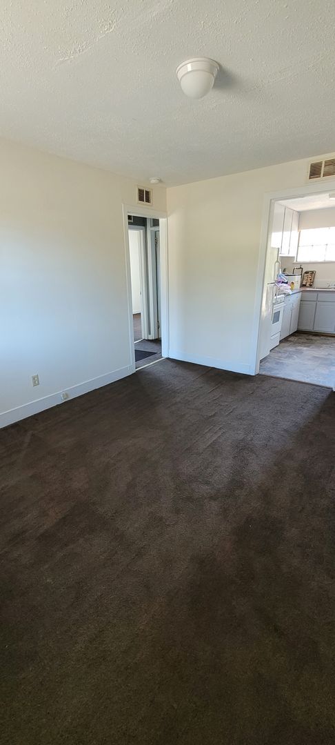 Foto del edificio - 2 bedroom 1 bath house in New Bern