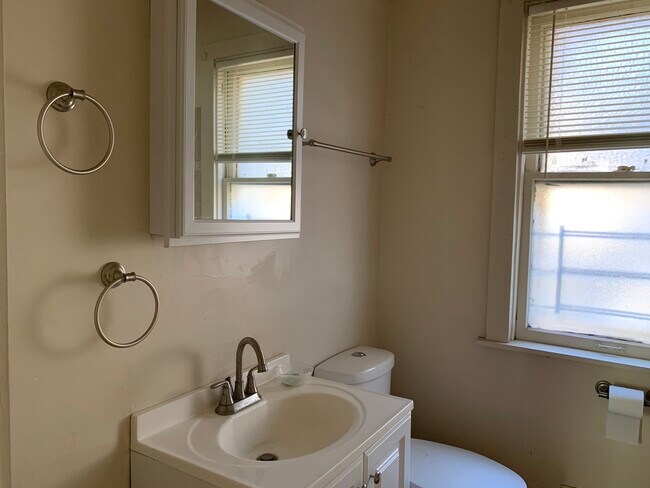 Foto del edificio - 10511 S Eggleston Ave