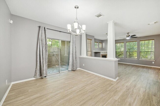Building Photo - 25 Stone Creek Pl