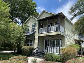 Building Photo - 3210 Robertson Ave