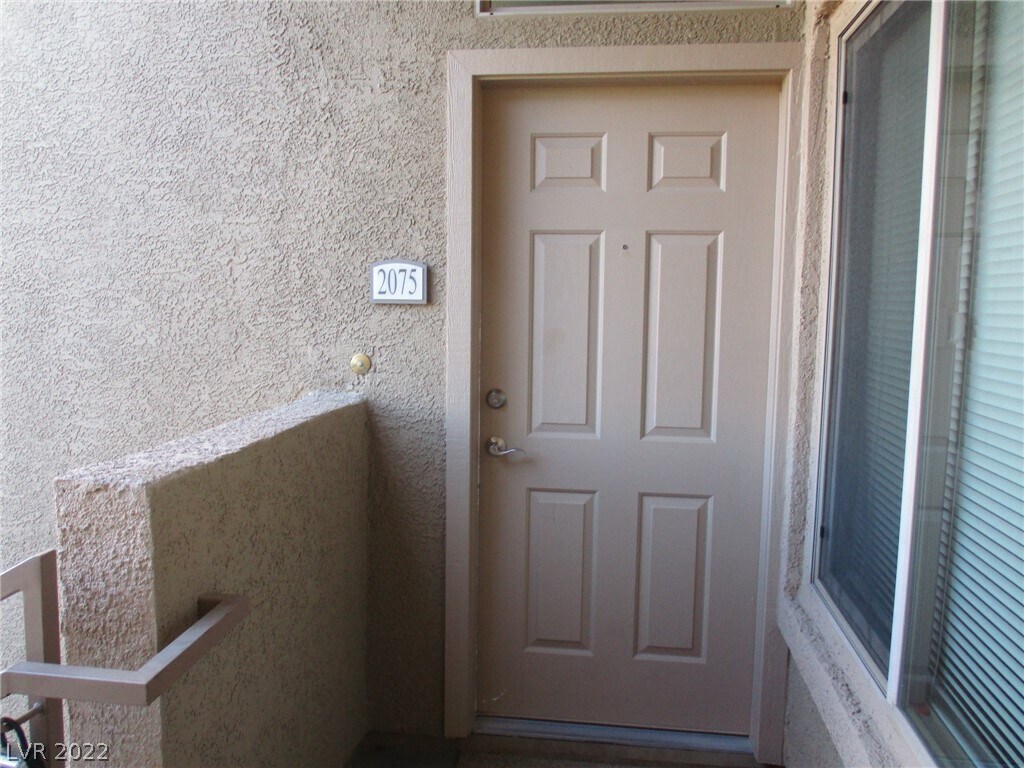 8985 S Durango Dr Unit 2075, Las Vegas, NV 89113 Condo for Rent in