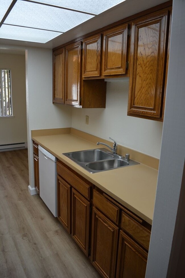 Building Photo - 2 br, 1 bath House - 938 CLARK AVENUE #13
