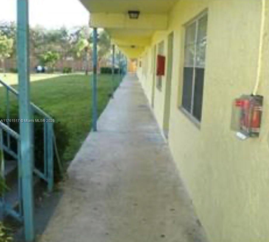 Foto del edificio - 4160 NW 21st St