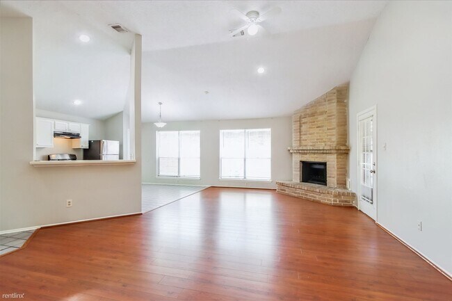 Foto del edificio - 3 br, 2 bath House - 18914 Keyturn Ln