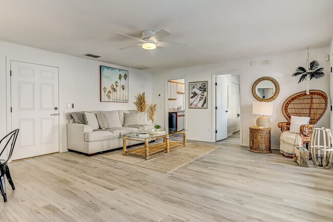 Foto del edificio - 156 Meadow Ave