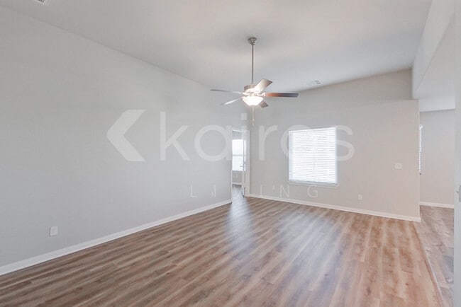 Foto del edificio - 713 St James Pl