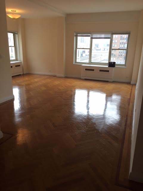 Primary Photo - 40 Park Ave