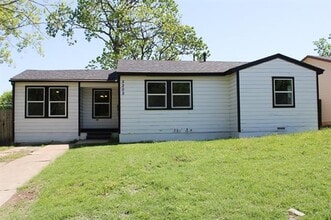 Building Photo - 5205 Gordon Ave