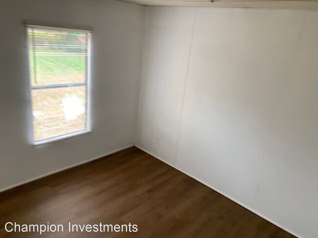 Foto del edificio - 3 br, 2 bath House - 215 Ridgeway Drive