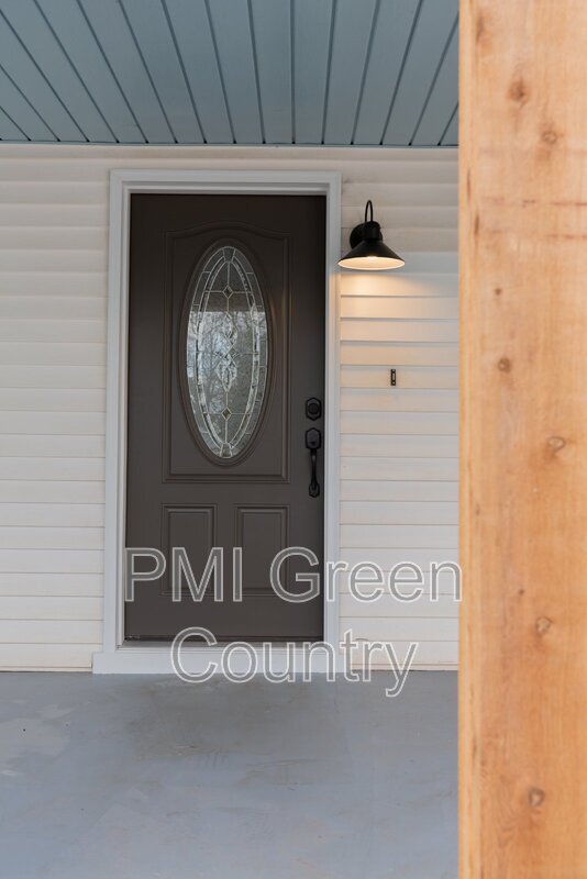 Foto del edificio - 215 W Pecan St