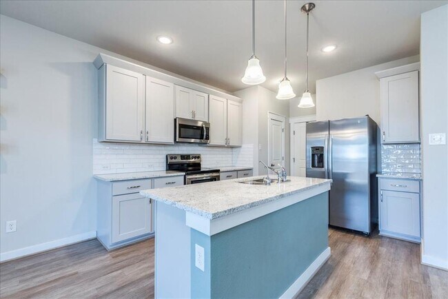 Foto del edificio - 496 Fieldwood Dr