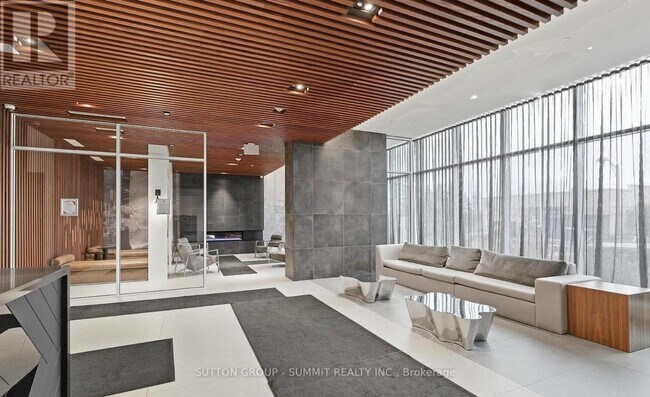 Building Photo - 297 Oak Walk Dr