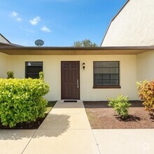 Building Photo - 1226 N Haverhill Rd