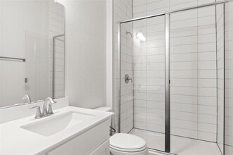 Building Photo - 200 Castlefields St