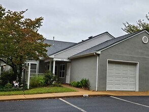 Building Photo - 602 Mockingbird Way