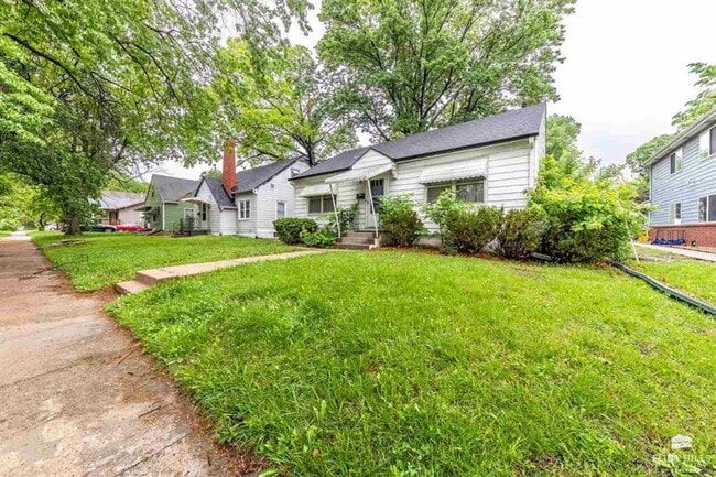 Foto del edificio - Close to Campus! Charming Home!