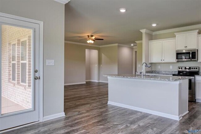 Foto del edificio - 124 Oak Fletcher Dr