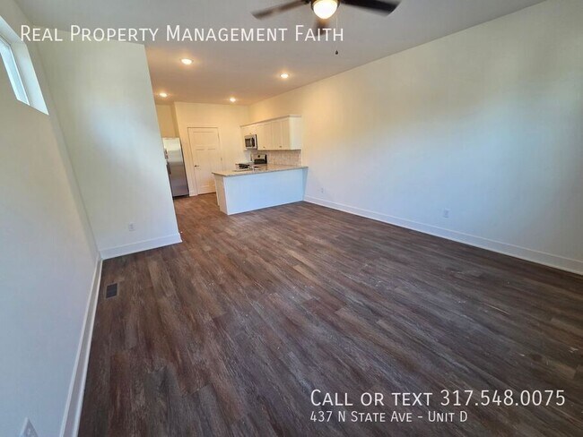 Building Photo - 437 N State Ave