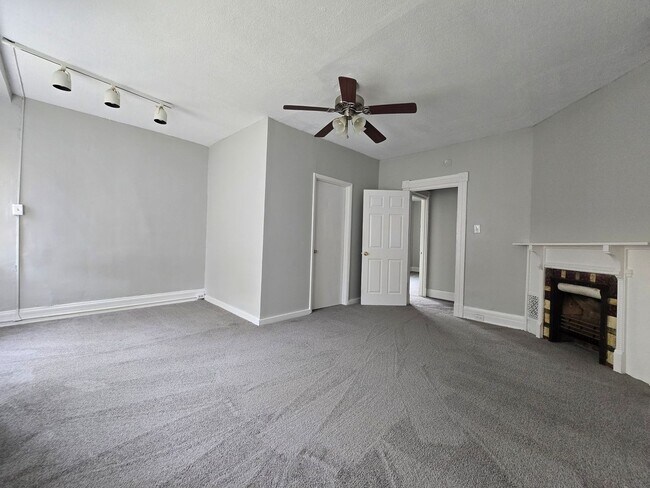 Foto del edificio - Convenient to Downtown and UC!